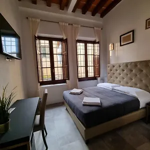 florence-luxury-rooms.it-tuscanyhotel.com/