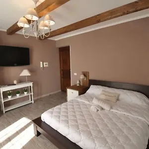boutique-rooms-palermo.sicilyhotelsitaly.net/