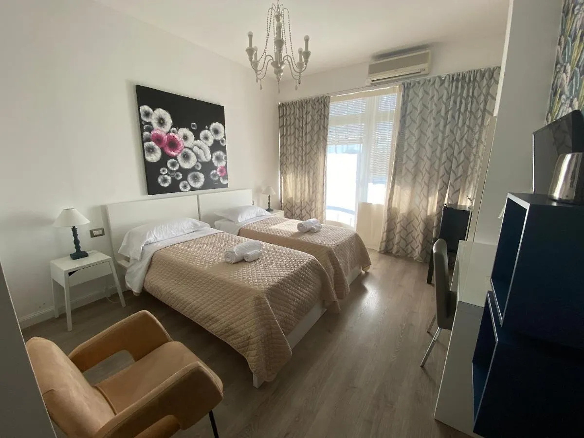 Konukevi Corso Italia Rooms Milano