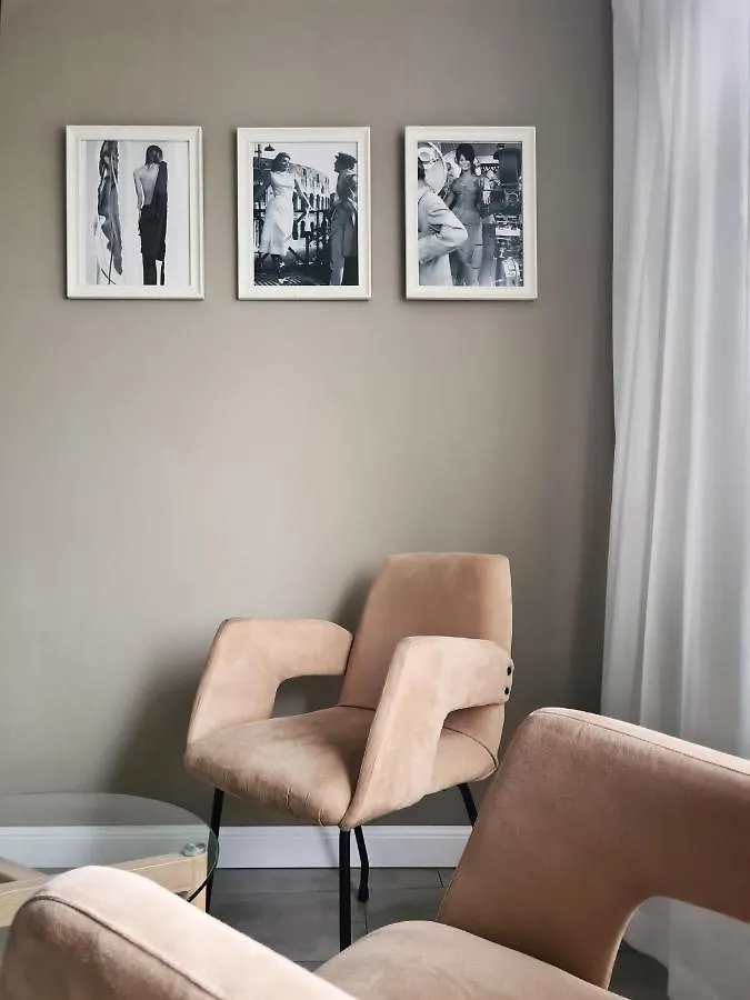 Corso Italia Rooms Milano Konukevi